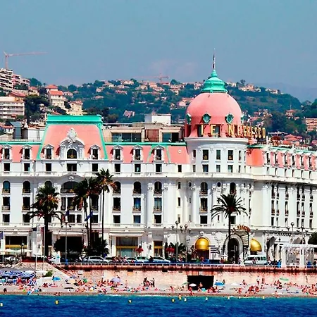 Studio Negresco *