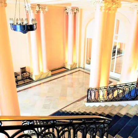Апартаменты Studio Negresco *